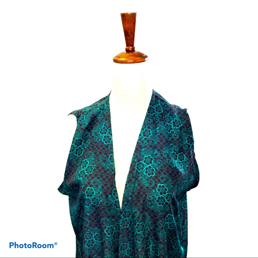 NWOT‎ Whimsigoth Green Purple Floral Silky Vest M